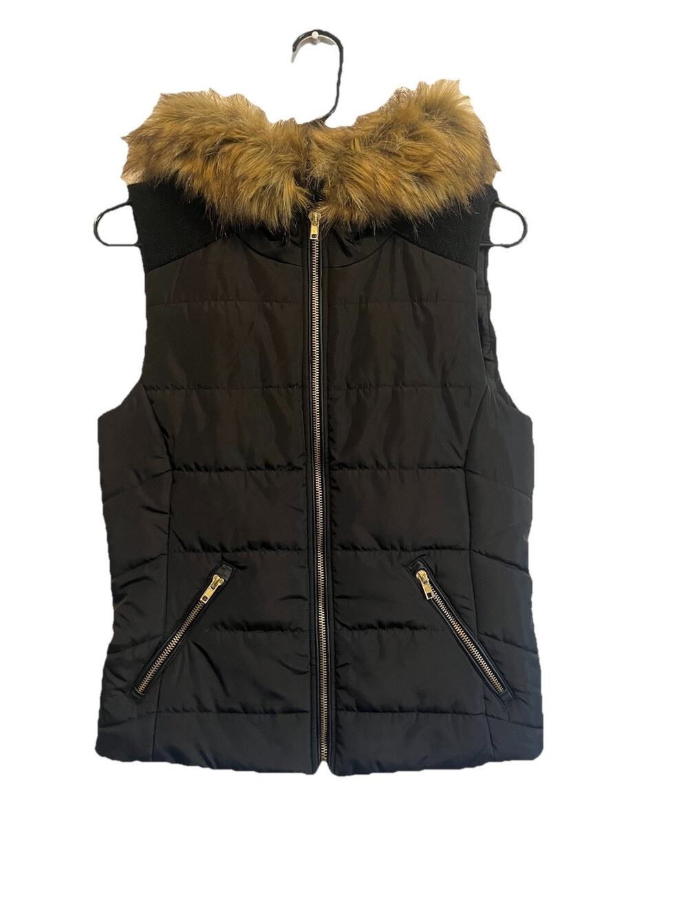 Love Tree Women S Black Puffer Vest Faux Fur Hood Zip Pockets Quilted Cabincore